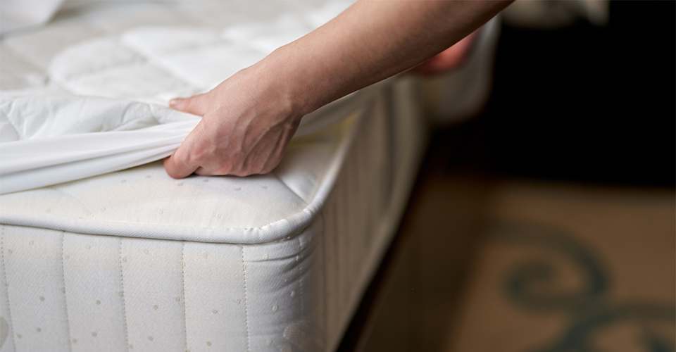 Comment nettoyer un matelas jauni ? – Blog BUT