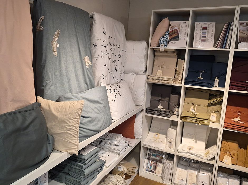 l'espace linge de lit du magasin grand litier de Mauriac