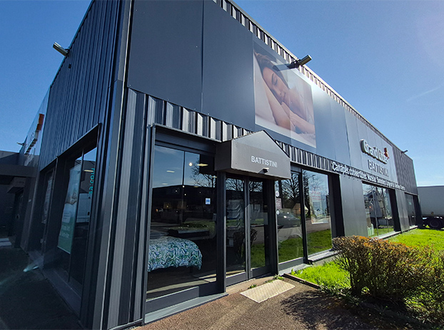 l'extérieur du magasin grand litier de Essey-les-nancy