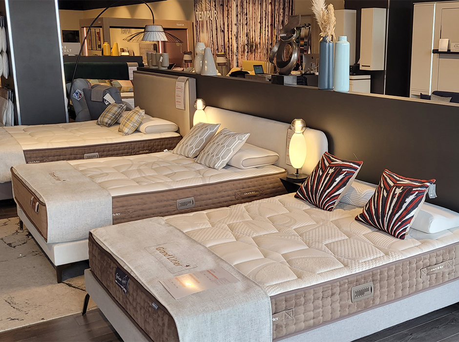 Le magasin Grand Litier d'Aubagne : Les literies en exposition