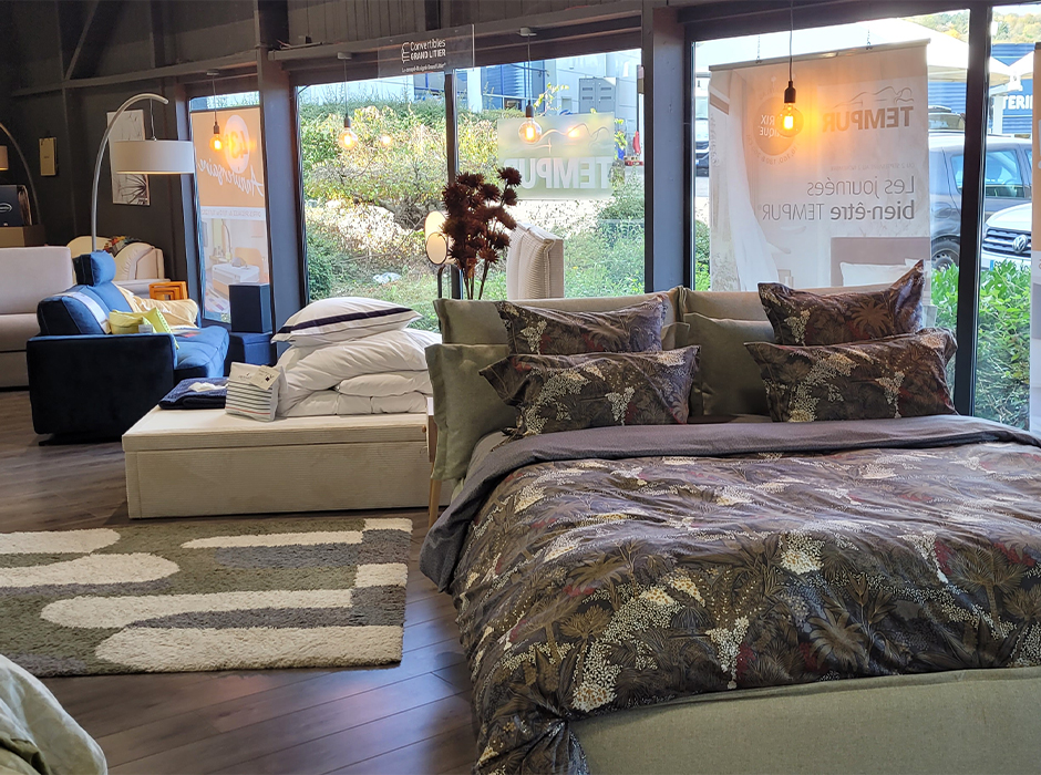 vitrine intérieure du magasin de literie Grand Litier de Vandoeuvre les Nancy